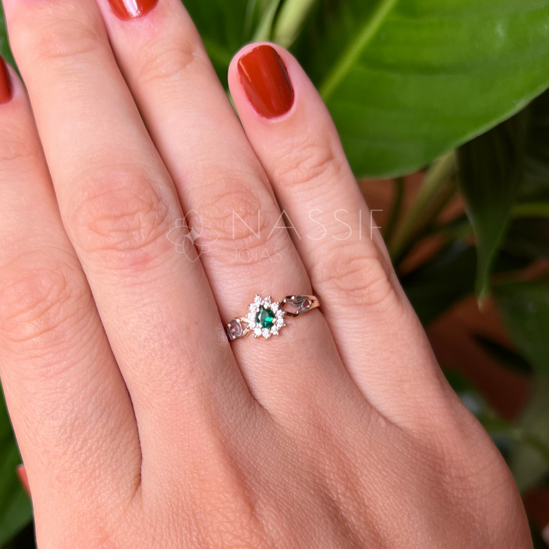 Anel de Formatura de Técnico em Enfermagem Lovely III Ouro 18k