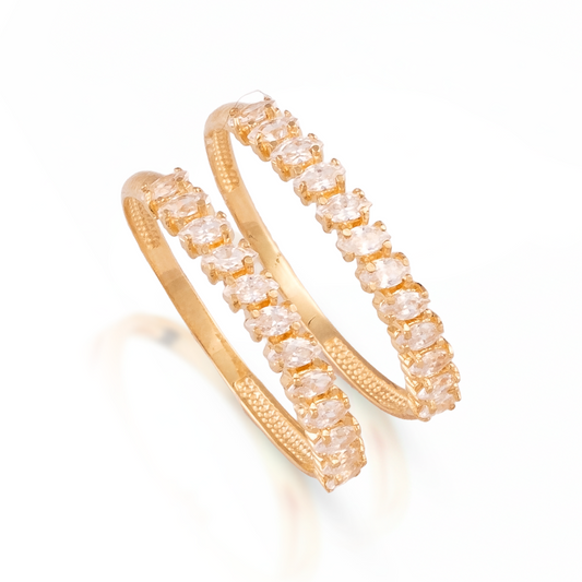 Par de Aparadores de Ouro 18k Cravejado Navete