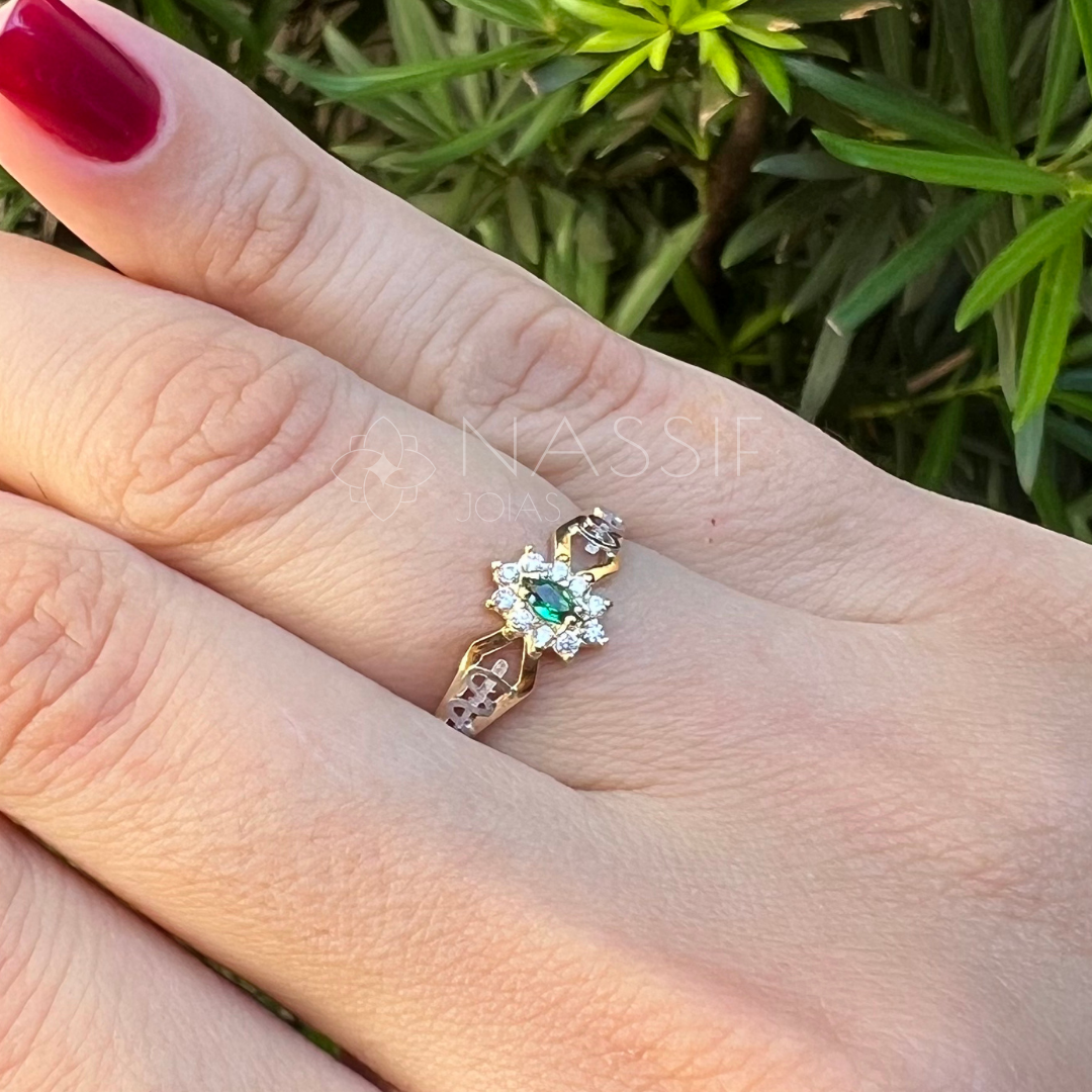 Anel de Formatura de Medicina Lovely Ouro 18k